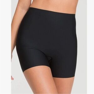 Spanx thinstincts shorts sz L